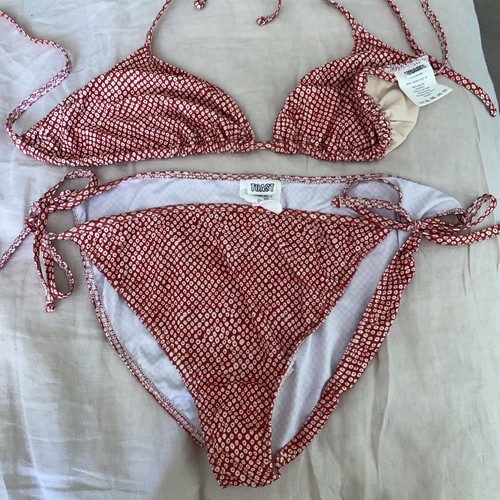 Toast red tie dye triangle - dye,